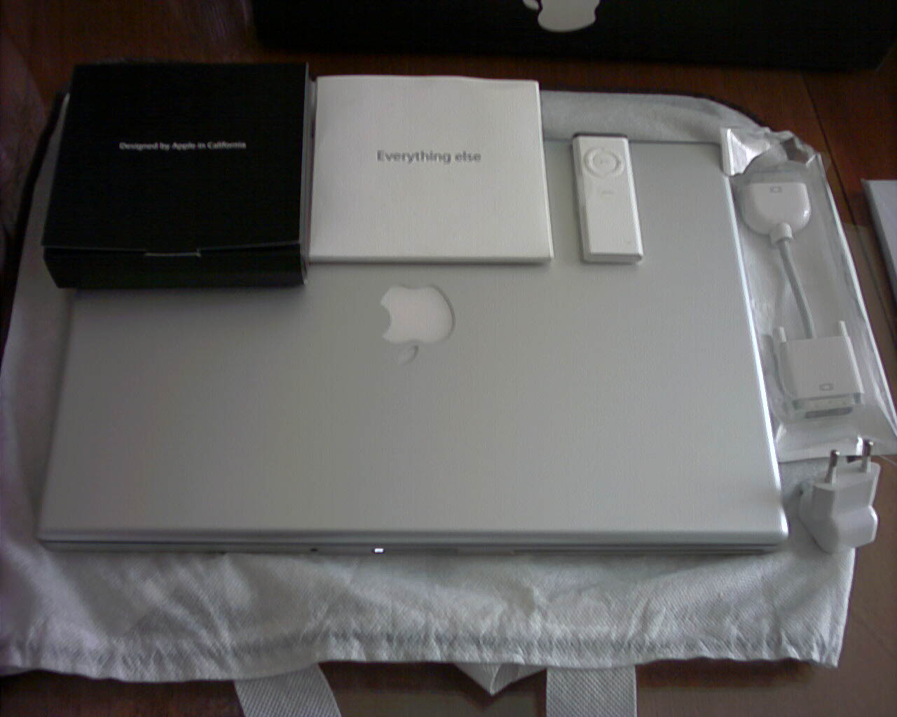 Apple macbook pro 2.4 ghz 15''