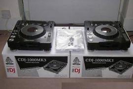 Pioneer CDJ 100 MK3, Yamaha Tyros 3, Korg TR88 88-chiave, ... 1