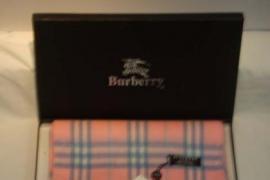 vendo sciarpa burberry 4