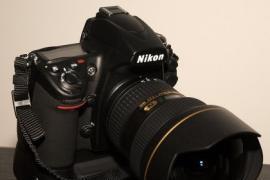 Nikon D700 Digital SLR Camera with Nikon AF-S VR 24-120mm... 2