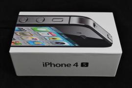 3 unità Apple iPhone 4s - $ 750usd, 5 unità - $ 1000usd. 1