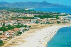 proprio sulla sabbia 35 metri reali dalla riva case vacanze Sardegna 3