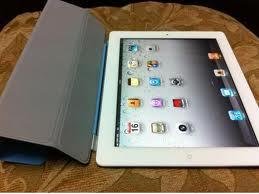 Apple iPad 2 2011 with Wi Fi 3G 64GB