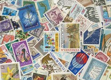 Cartoline e francobolli